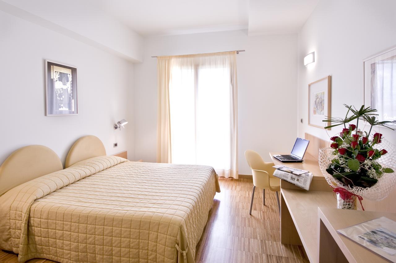 Grand Hotel Garden Barile Экстерьер фото